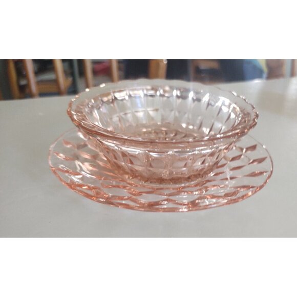 Jeannette Pink WINDSOR DIAMOND 4 1/2 Inch FRUIT BOWL & 6" Under Plate - Picture 9 of 10